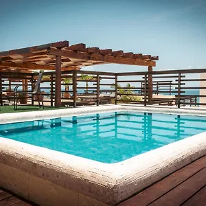 Aldea Thai Apartahotel